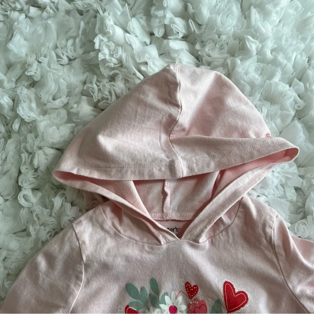 Baby 2-Piece Valentine's‎ Heart Hooded Top & Legging Set. SIZE 18 MONTHS